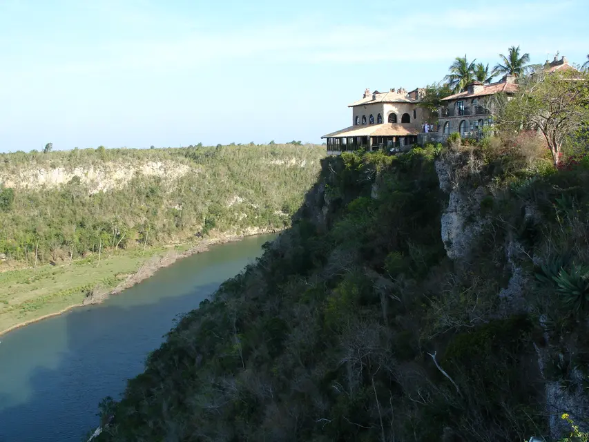 Chavón River