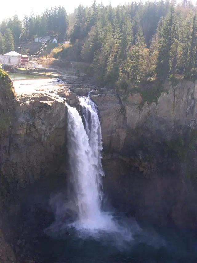 Snoqualmie Falls