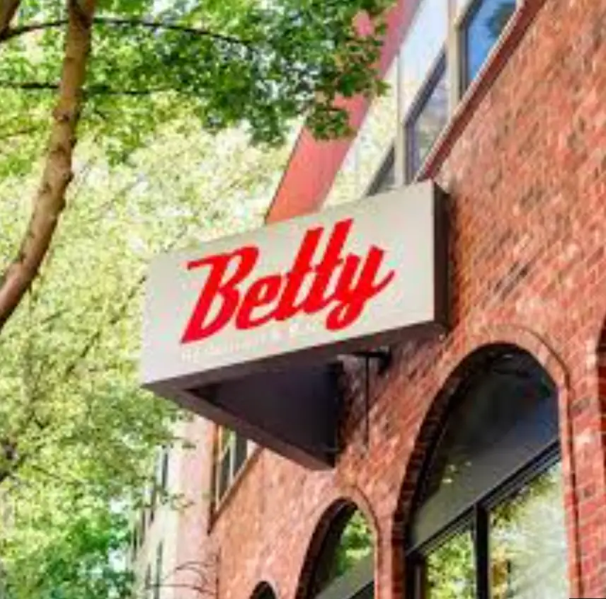 Betty Restaurant & Bar