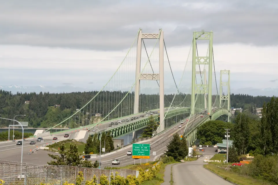 Tacoma Narrows Bridge (2007)