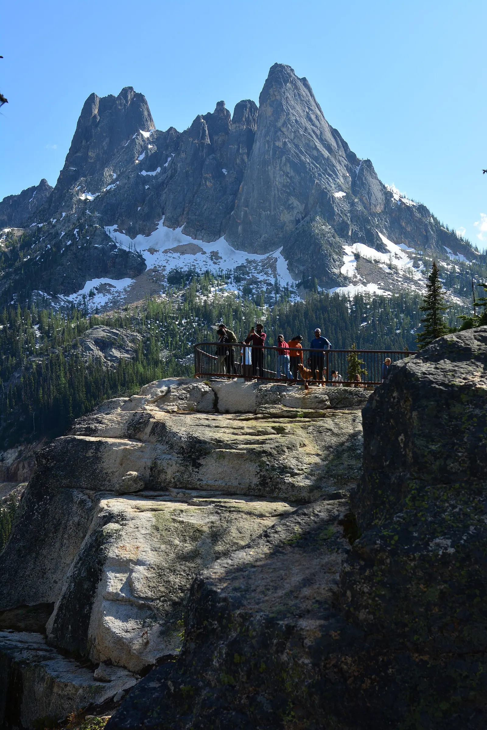 Washington Pass Overlook Trail