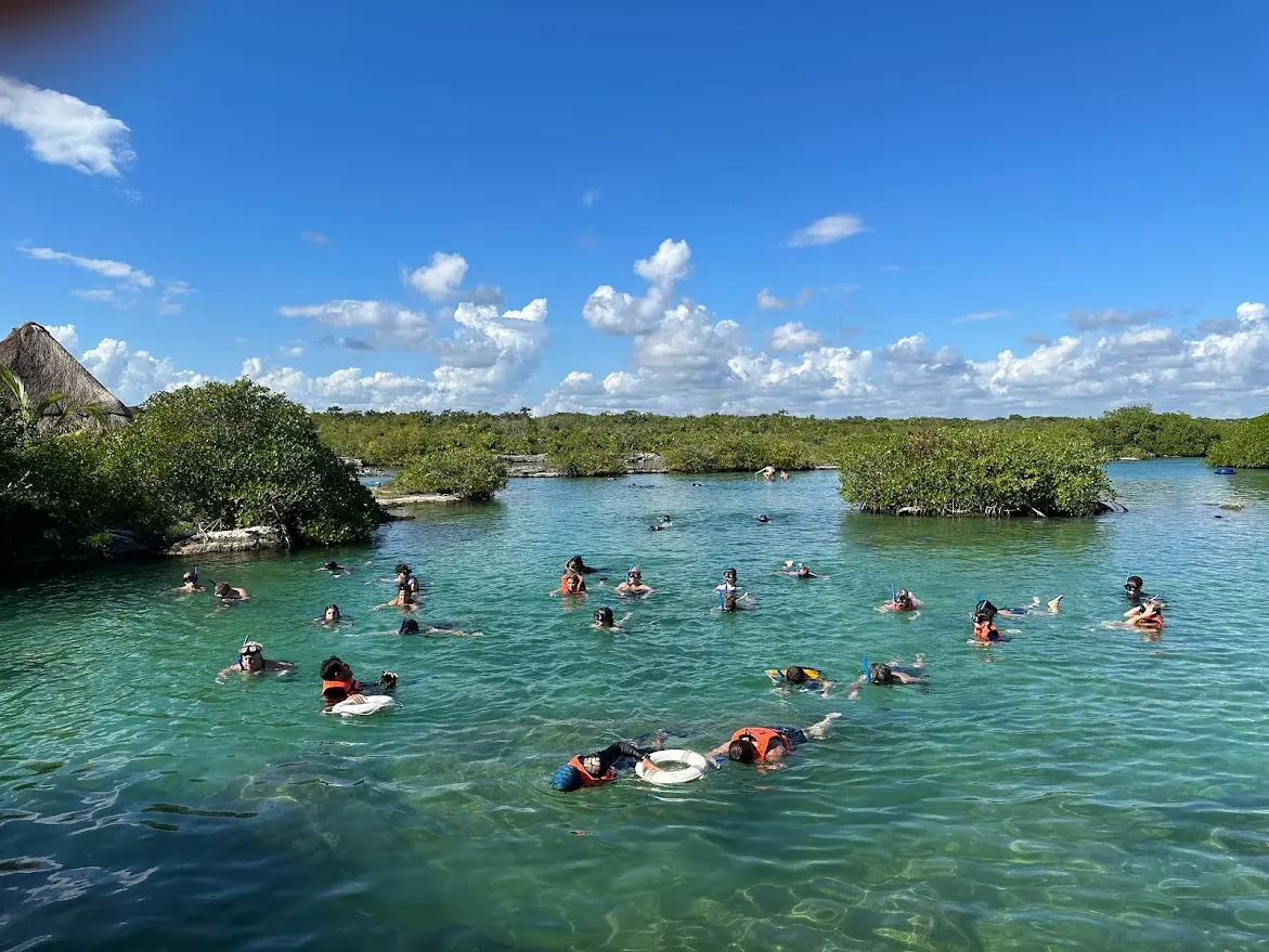 Yal-Ku Lagoon